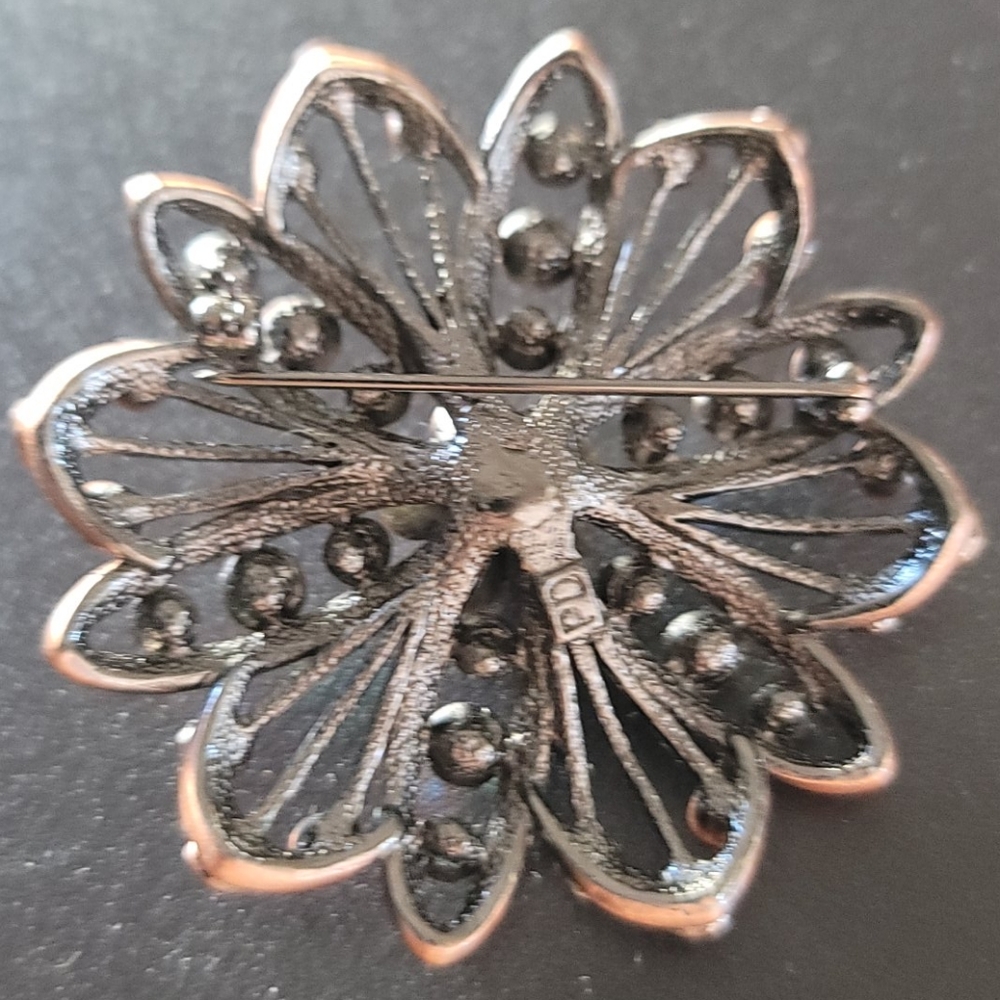 Broach - Picture 2 of 3